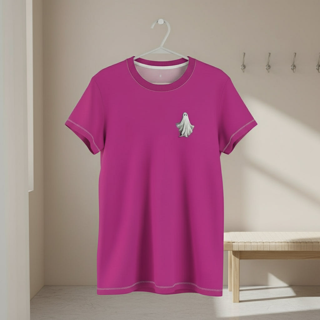 Hauntingly Cute Ghost Tee for Women - Perfect for Halloween Celebrations